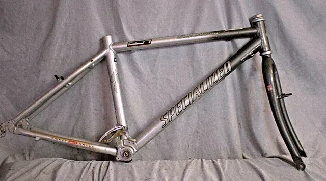 2002 Specialized Expedition Hybrid Bike Frame 17" Medium Acera Fast !