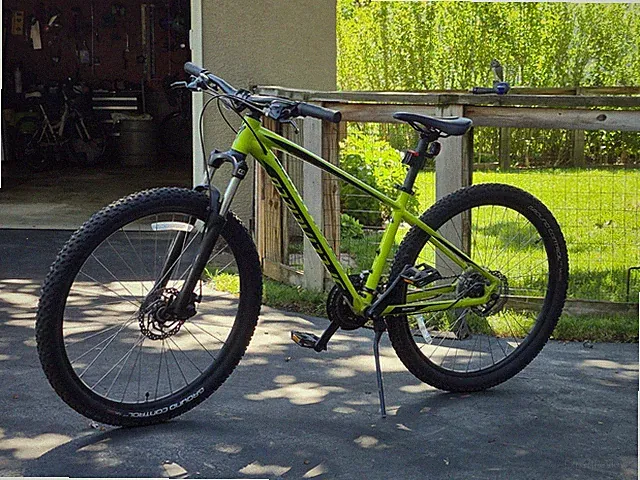 2018 Specialized Pitch 27.5 Medium Green Used, Good Condition