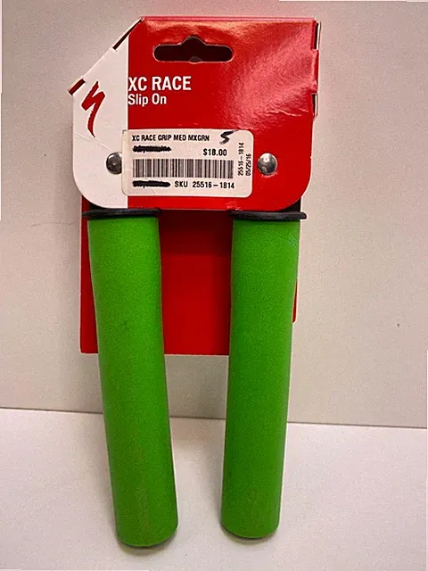new Specialized XC Race bicycle Grips Medium GREEN