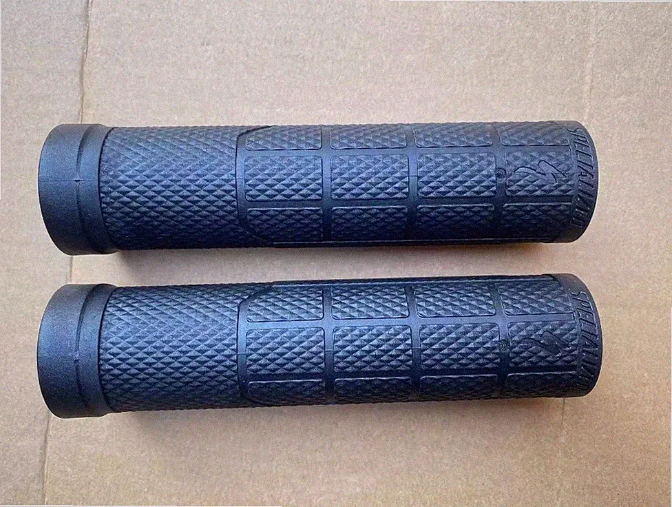 Specialized Bicycle Handlebar Grip Lock On 130mm MTB Bike grips