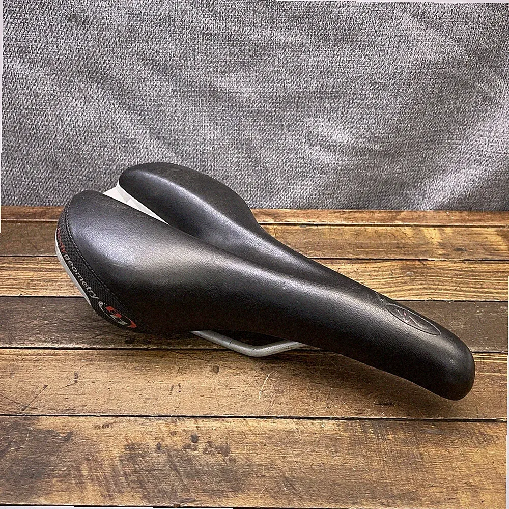 Specialized Body Geometry Seat Saddle Black Cutout Road MTB 405g Comfort