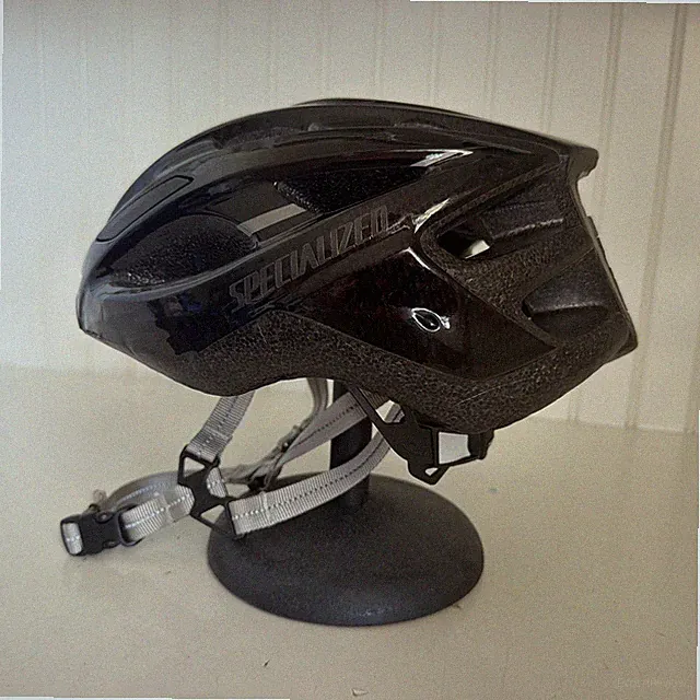 Specialized Chamonix Cycling Helmet Adult 54-62cm Black Road Mountain Bike Adj.