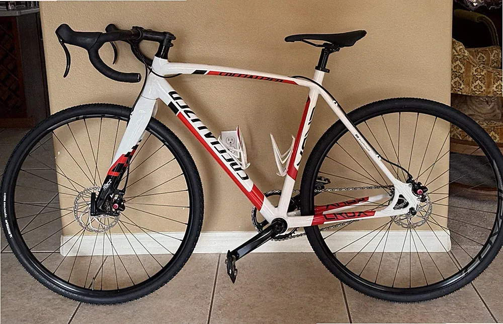Specialized CruX Single E5 Cyclocross CX Gravel Bike Bicycle 54cm & Floor Pump