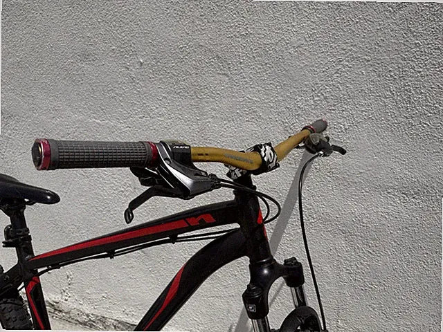 Specialized Hardrock MTB (Large) – 1x Drivetrain + Premium Upgrades(Negotiable)￼