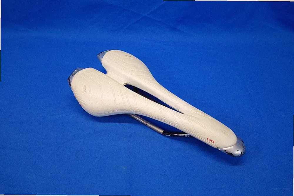 Specialized Toupe 130mm Width Bike Saddle, Bicycle Seat, Titanium Rails