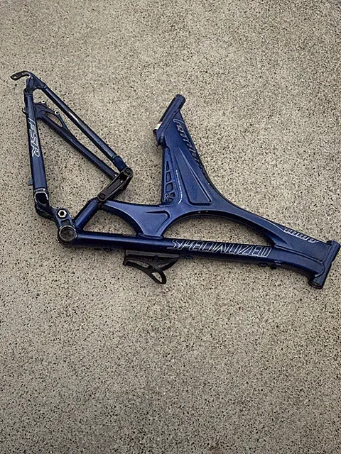 Vintage Specialized Enduro 26” Comp Frame XL Blue